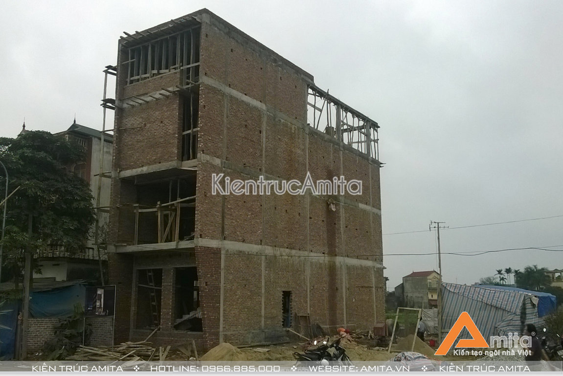 thi-cong-nha-van-phong-kiem-quan-ca-phe